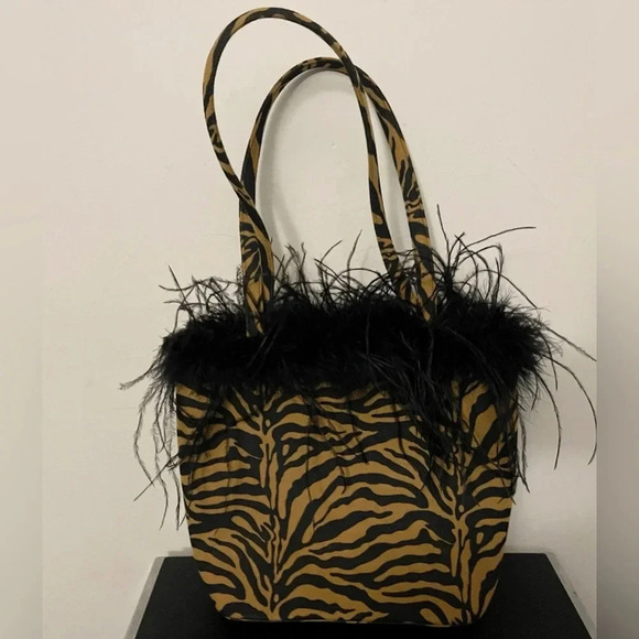 Animal print fur shoulder bag retro chic fall trend party - Picture 2 of 6